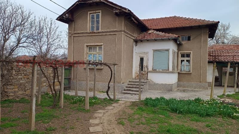 Property view 1